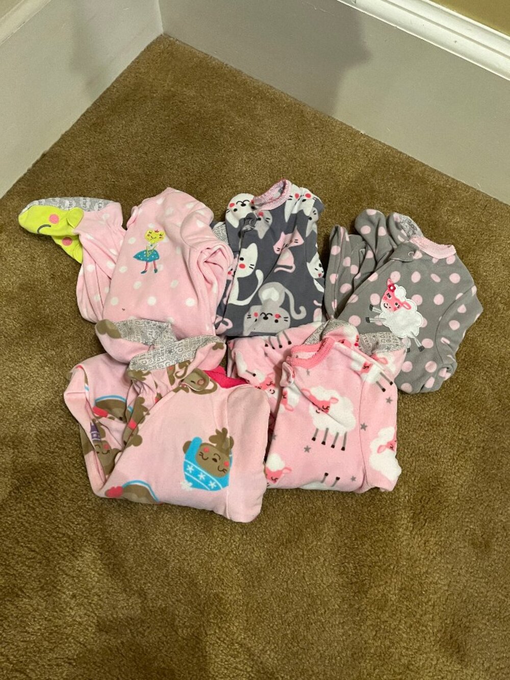 Lot of 2T/24 months girls footed pj's